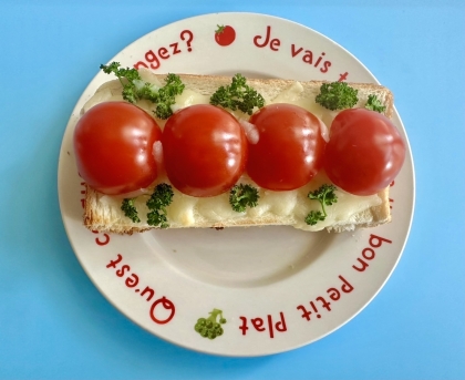簡単でもコツで美味❤トマト&チーズのトースト♪
