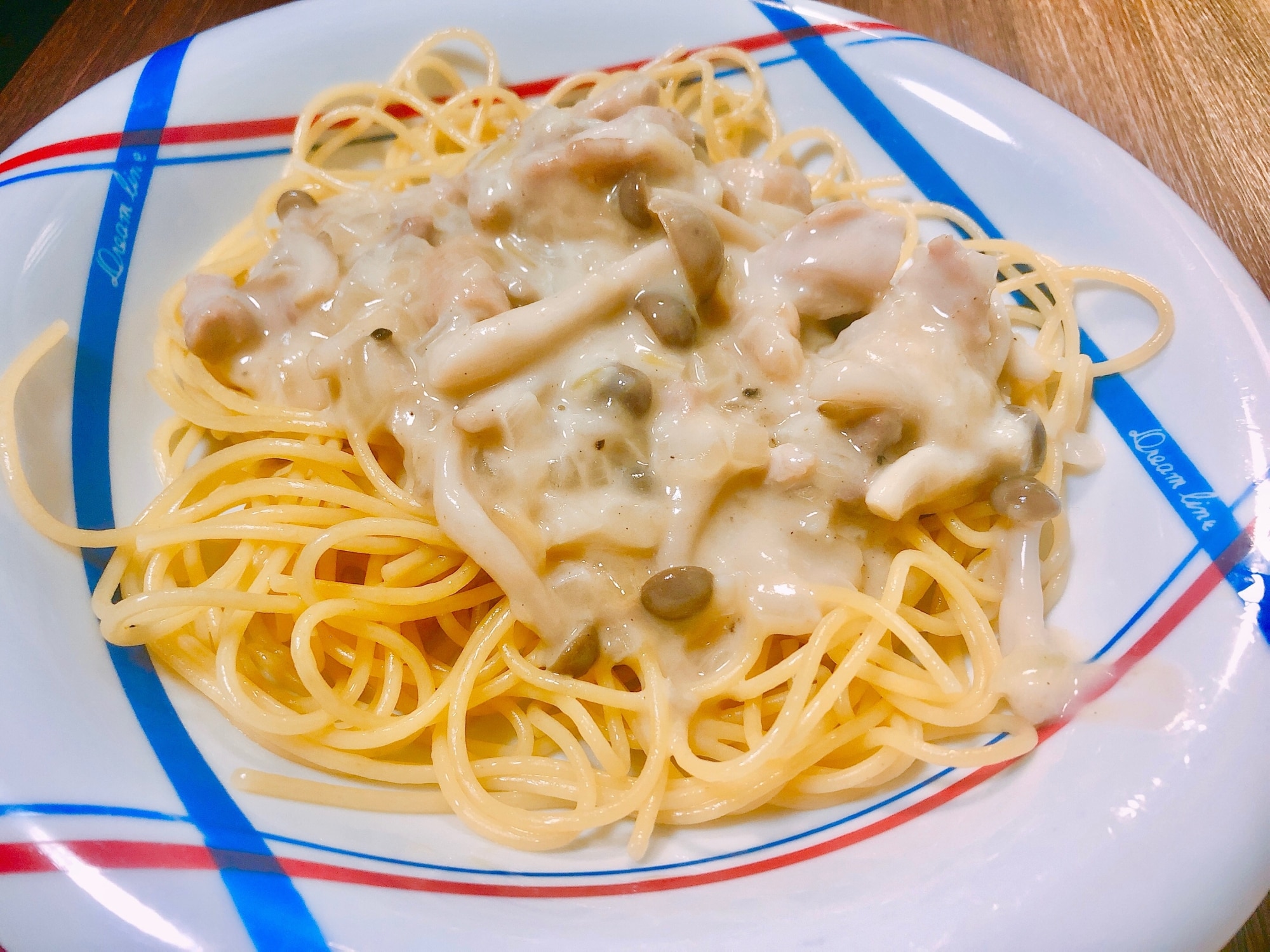 鶏ときのこのクリームパスタ 作り方 レシピ クラシル