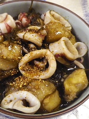 里芋イカ昆布の煮物