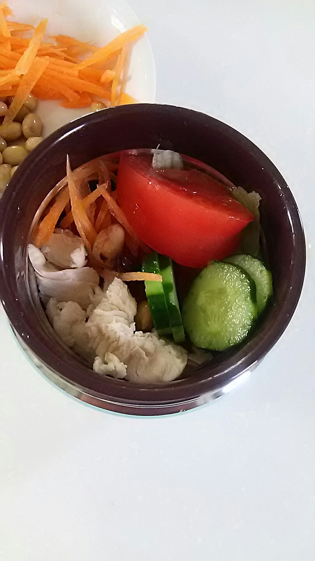 スープジャーでチキンとお豆のサラダ