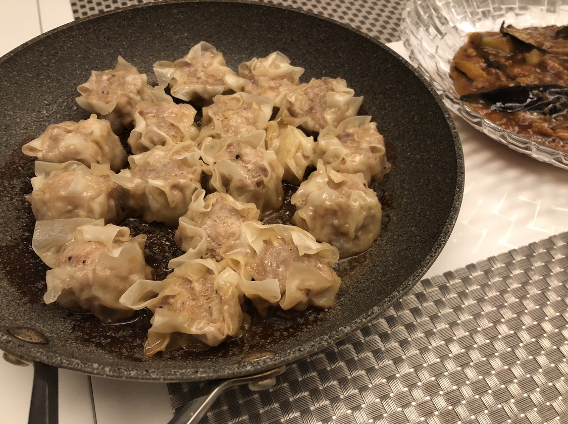 超簡単 フライパンでジューシーな焼売 レシピ 作り方 By Emimann 楽天レシピ 超簡単 フライパンでジューシーな焼売 レシピ 作り方 By Emimann 楽天レシピ