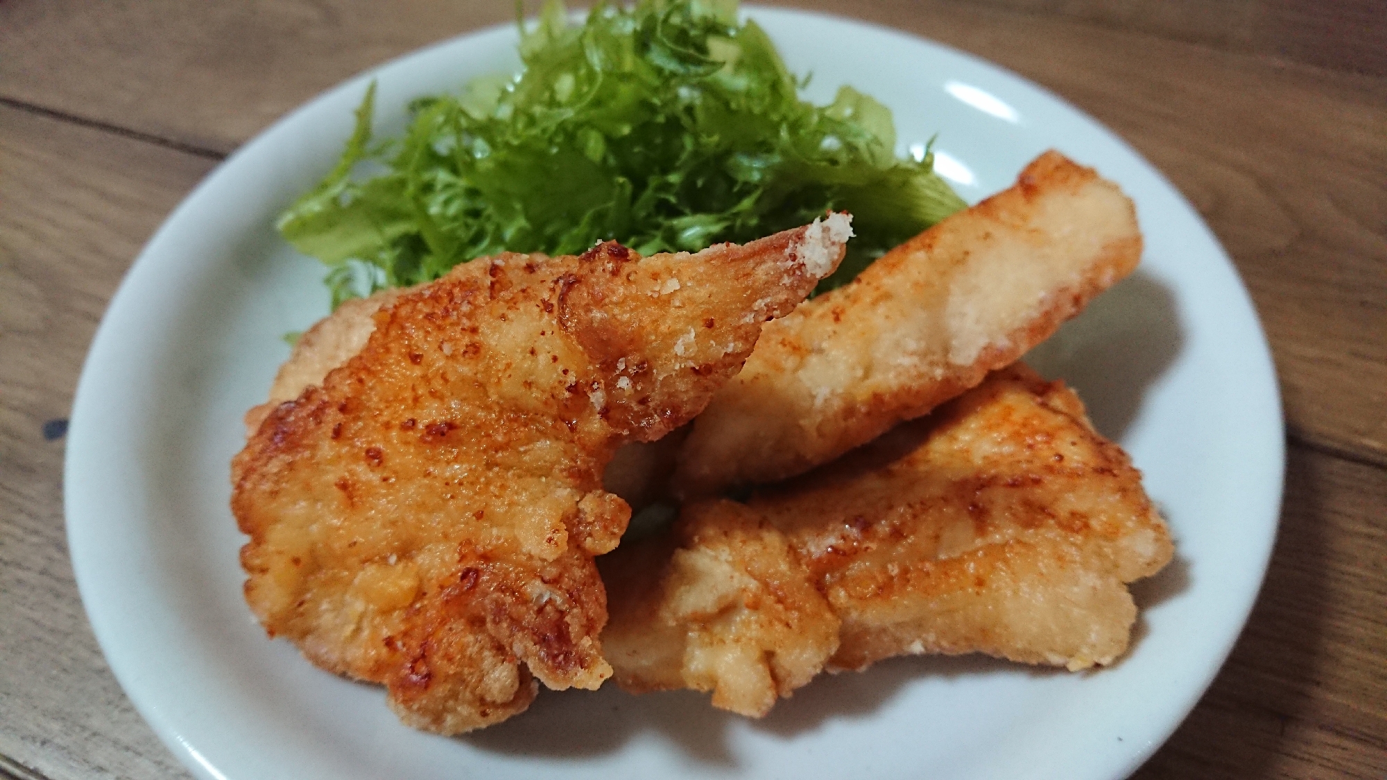 鶏胸肉でカリっとジューシー❤️唐揚げ 揚げ焼き