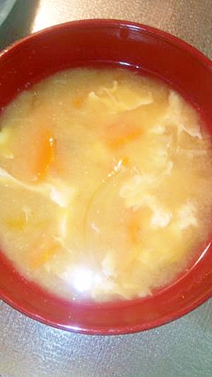 カボチャの溶き卵味噌汁