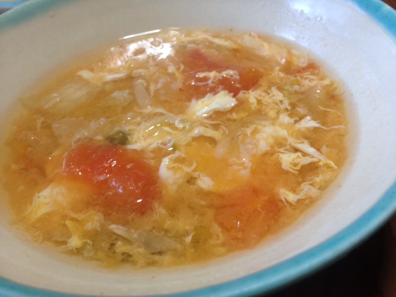 キムチとトマトの簡単スープ