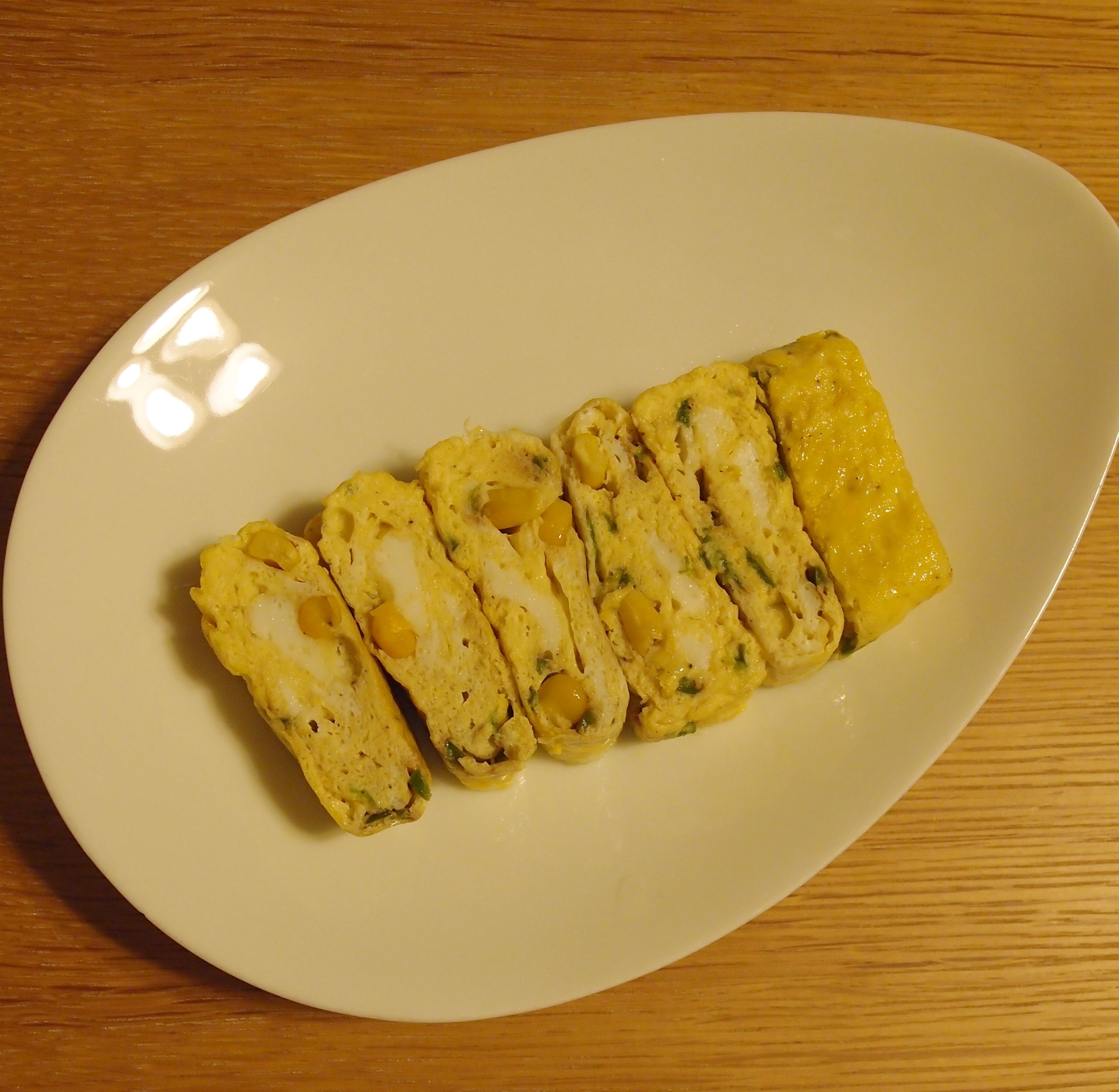 ピーマンとコーンの卵焼き