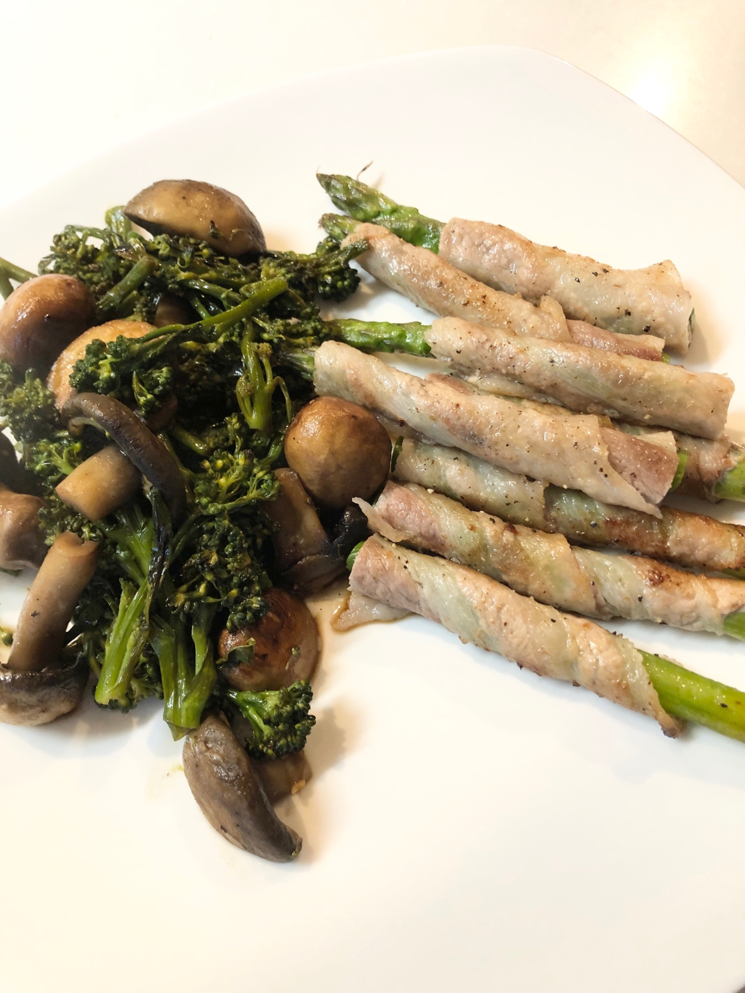 レンジで時短!簡単!アスパラ肉巻き♡夕飯にぴったり