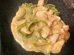 中華風～鶏胸肉とピーマンのゆずコショウ炒め煮☆
