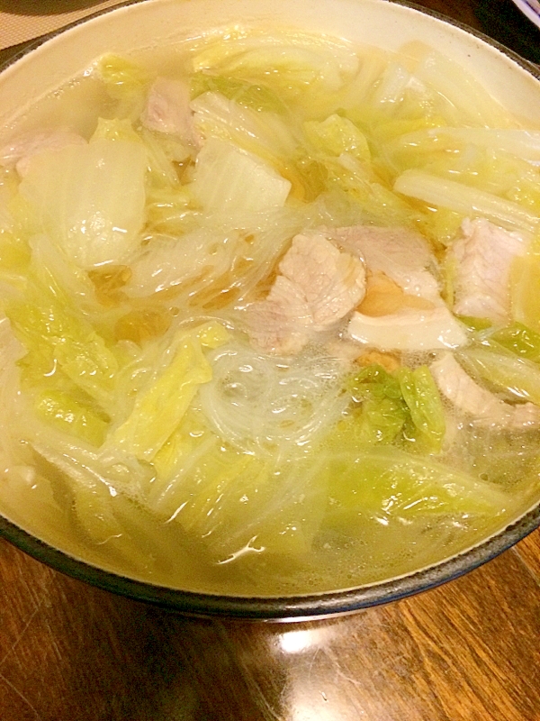豚バラ肉と白菜鍋