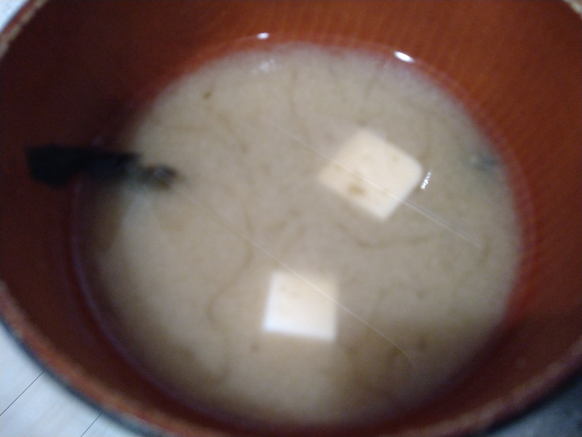 豆腐と焼き海苔のお味噌汁