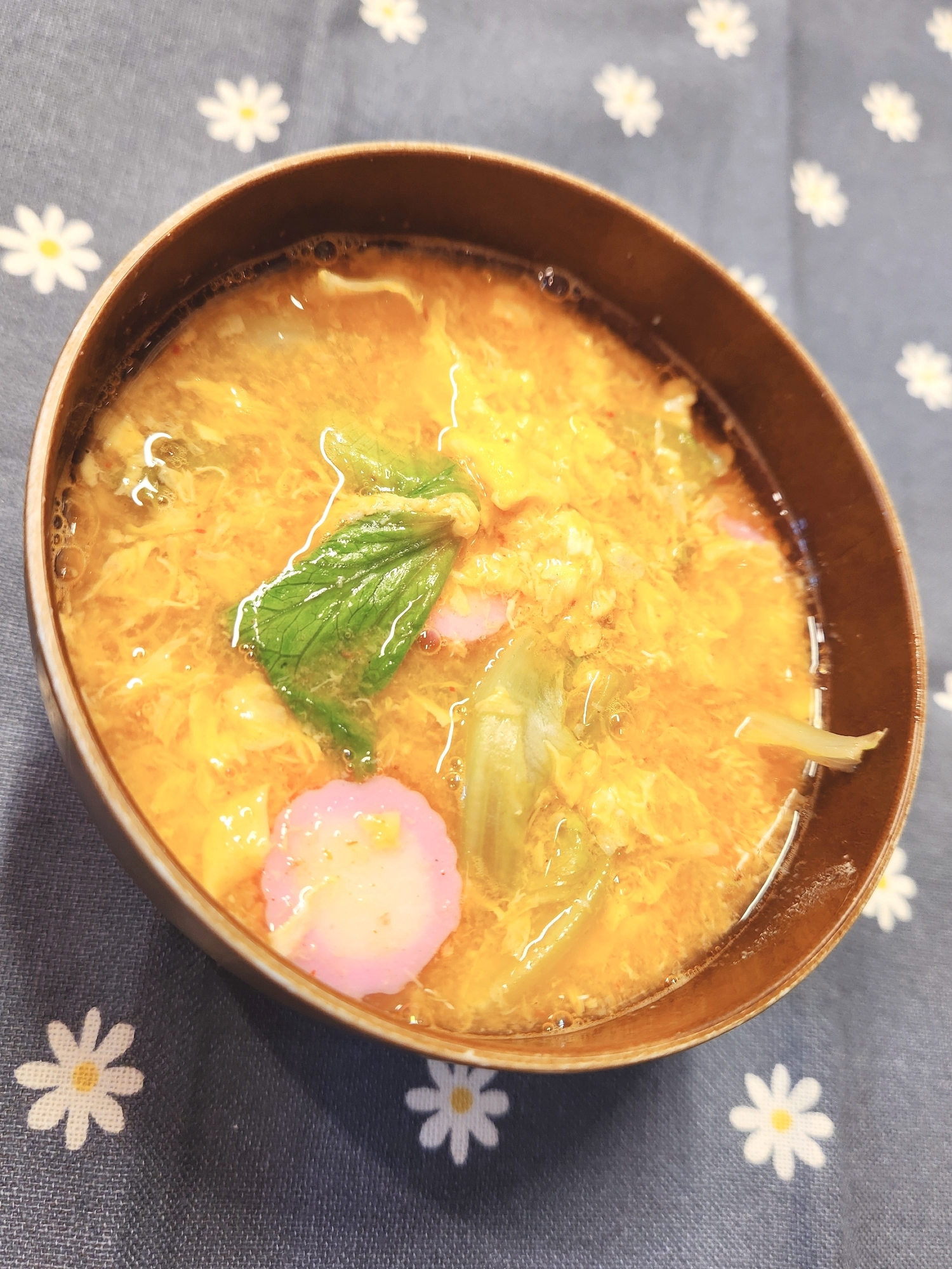 【汁物】卵ふわふわ すまきとレタスのキムチスープ