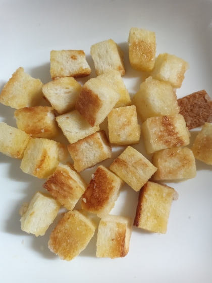食パンで(^^)子供が大好き簡単シュガーラスク♪