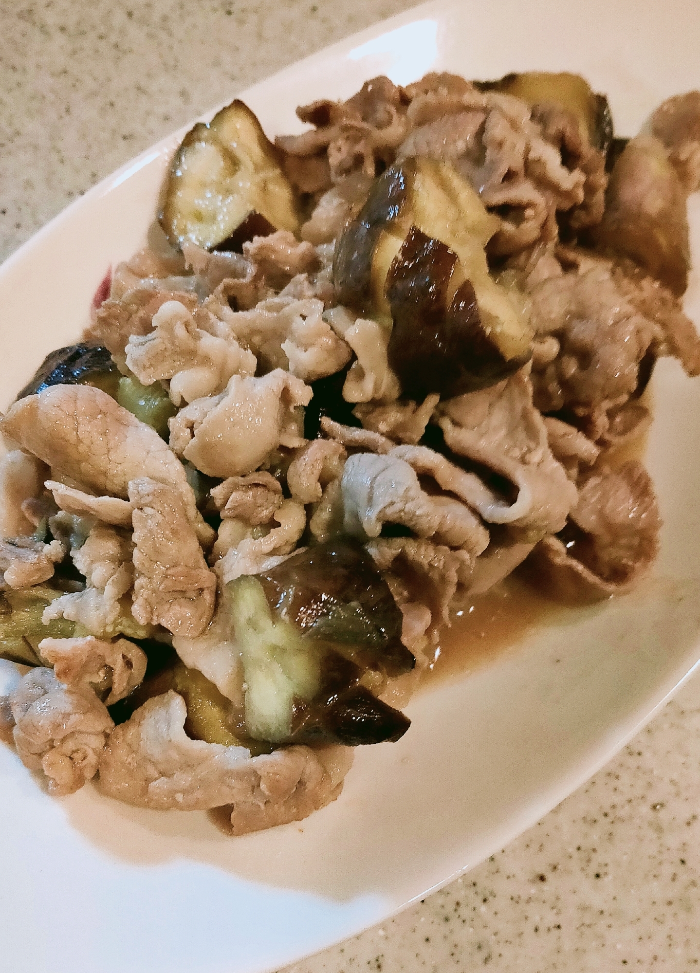 ごま油香る！ナスと豚肉のぽん酢炒め