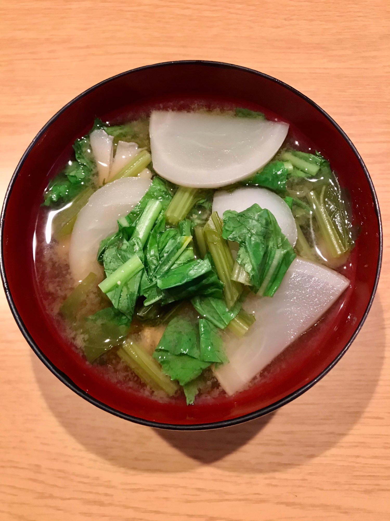 カブと舞茸の味噌汁