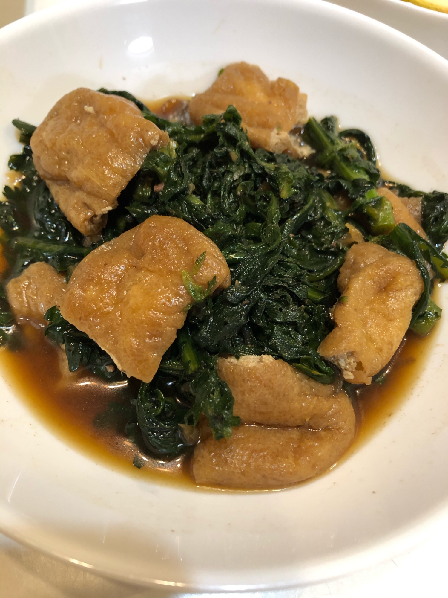 苦くない!春菊と油揚げの煮びたし