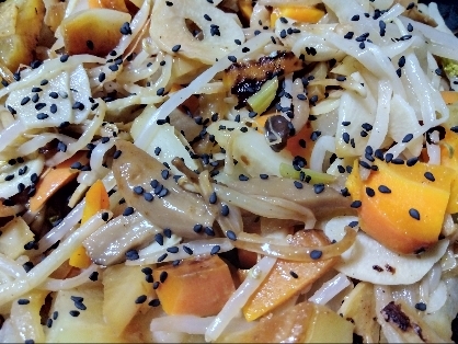 キャベツ☆にんじん☆ぎんなん☆ごま塩炒め
