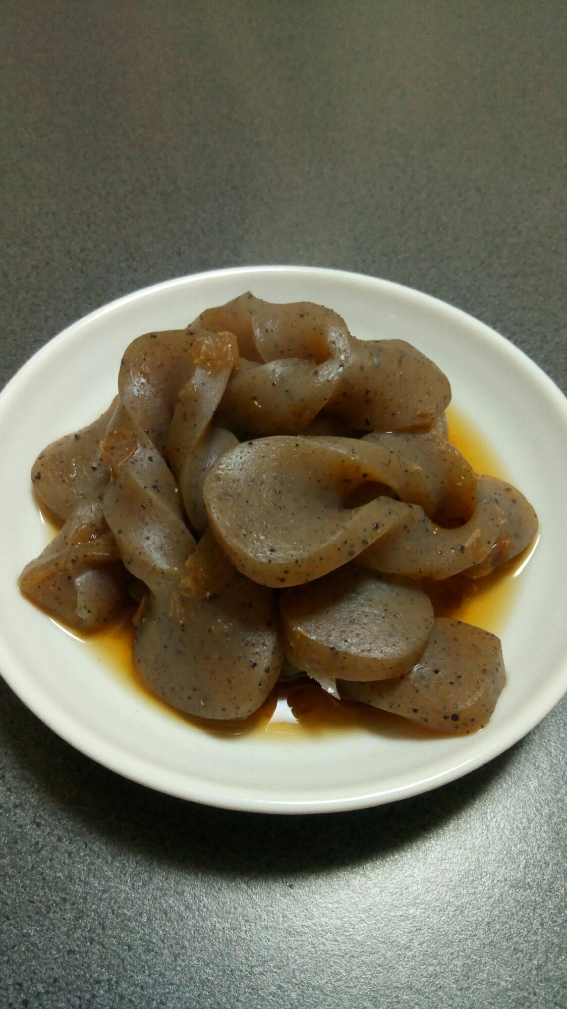 おばあちゃんの手綱こんにゃく煮