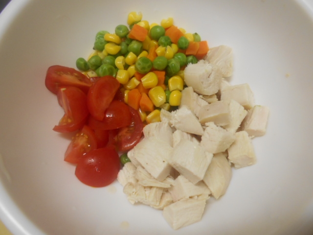 簡単 チキンサラダとミックスベジタブルのサラダ レシピ 作り方 By アルプスの乙女 楽天レシピ