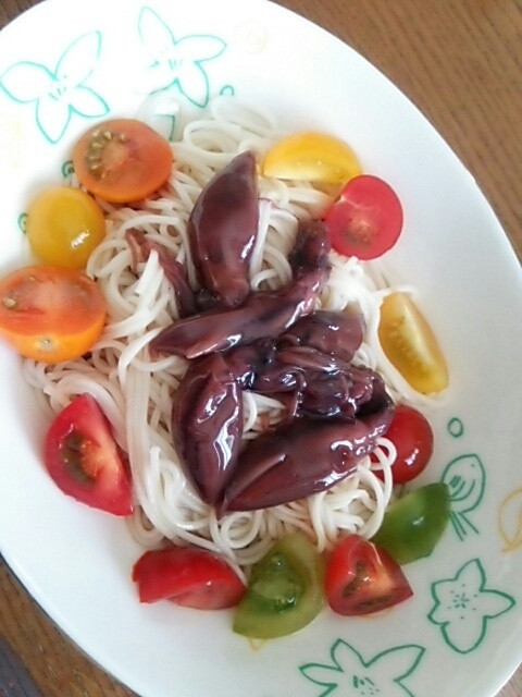 ホタルイカの沖漬けとトマトの素麺