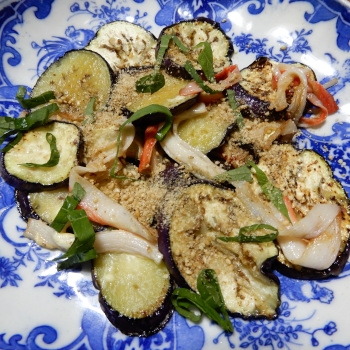 なすとカニカマのマヨ醤炒め♪