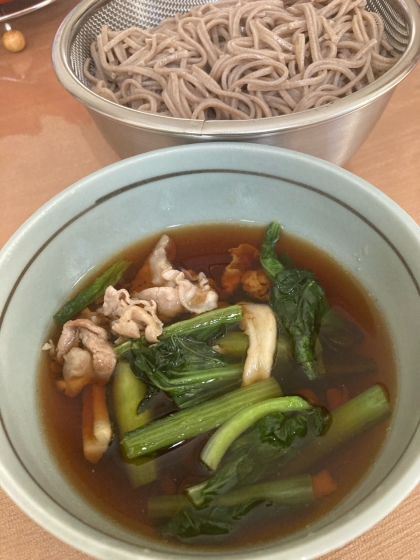簡単つけそば♡ほうれん草と豚しゃぶ肉のつけそば