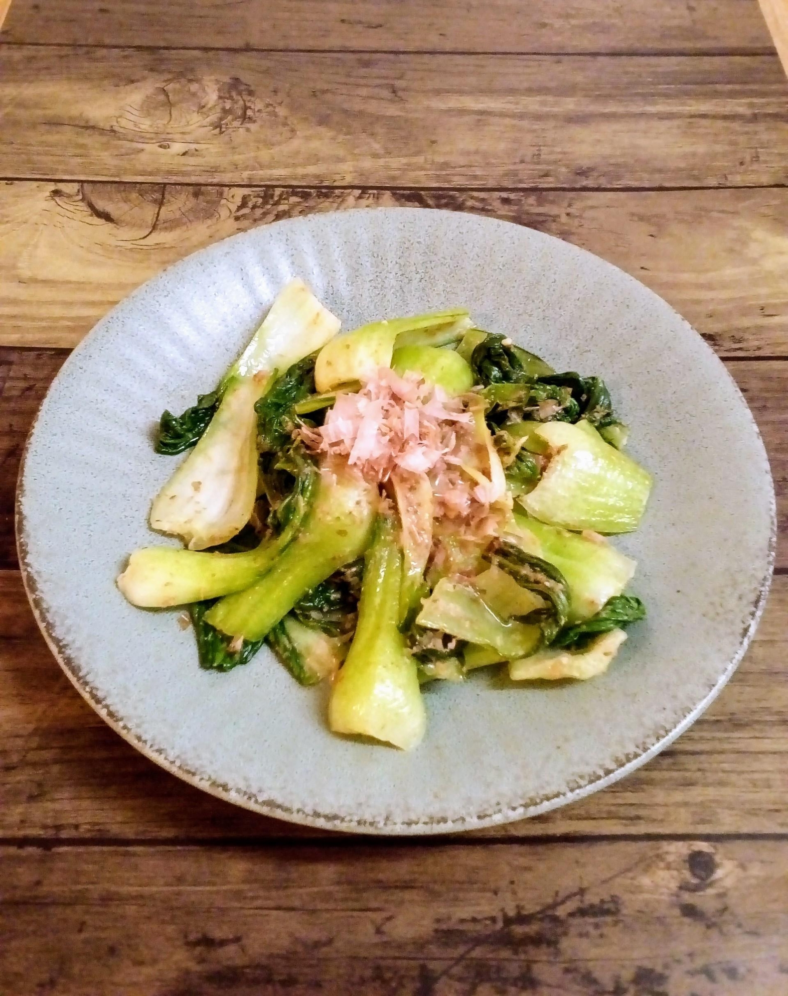 花かつおで風味良し チンゲン菜のにんにくマヨ炒め レシピ 作り方 By 体脂肪率11 夫人 楽天レシピ