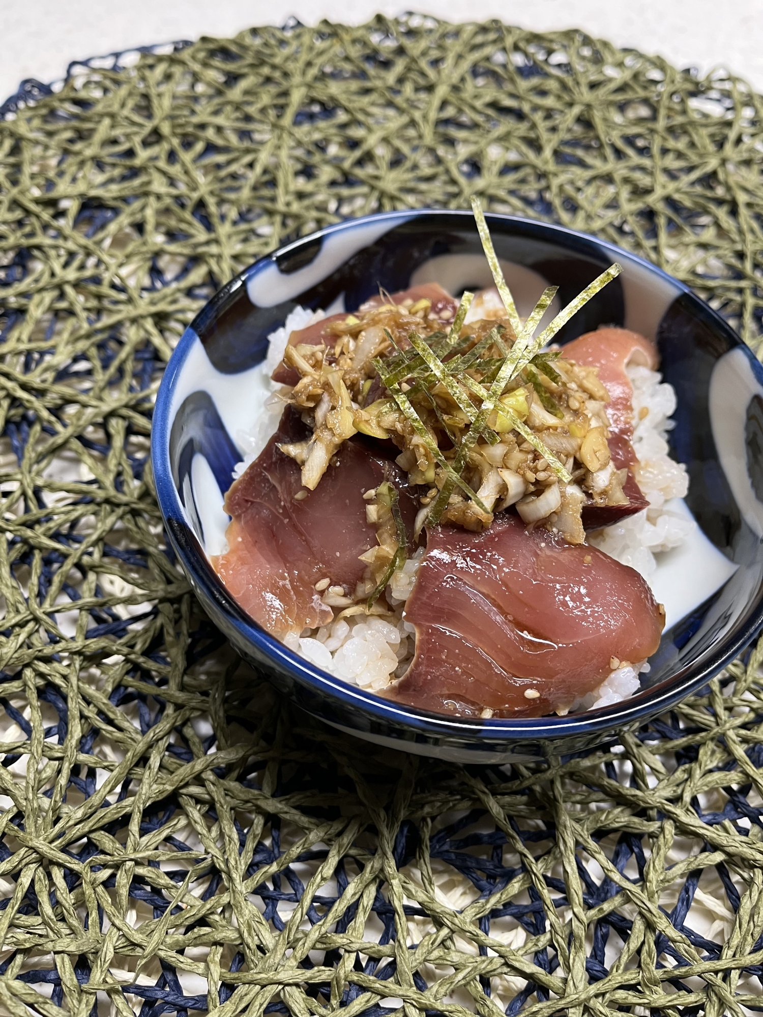 食べてみて♬ぶりの漬け丼
