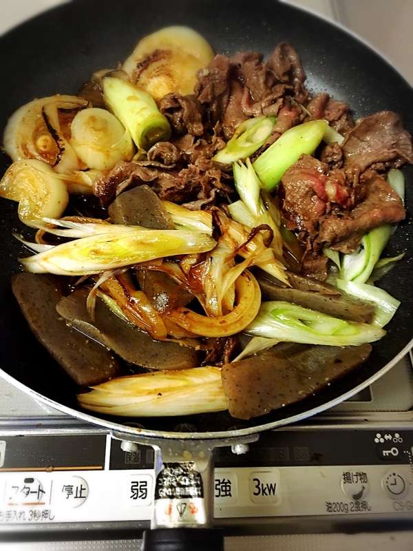 黒毛和牛で焼肉風&付け合せ野菜した準備