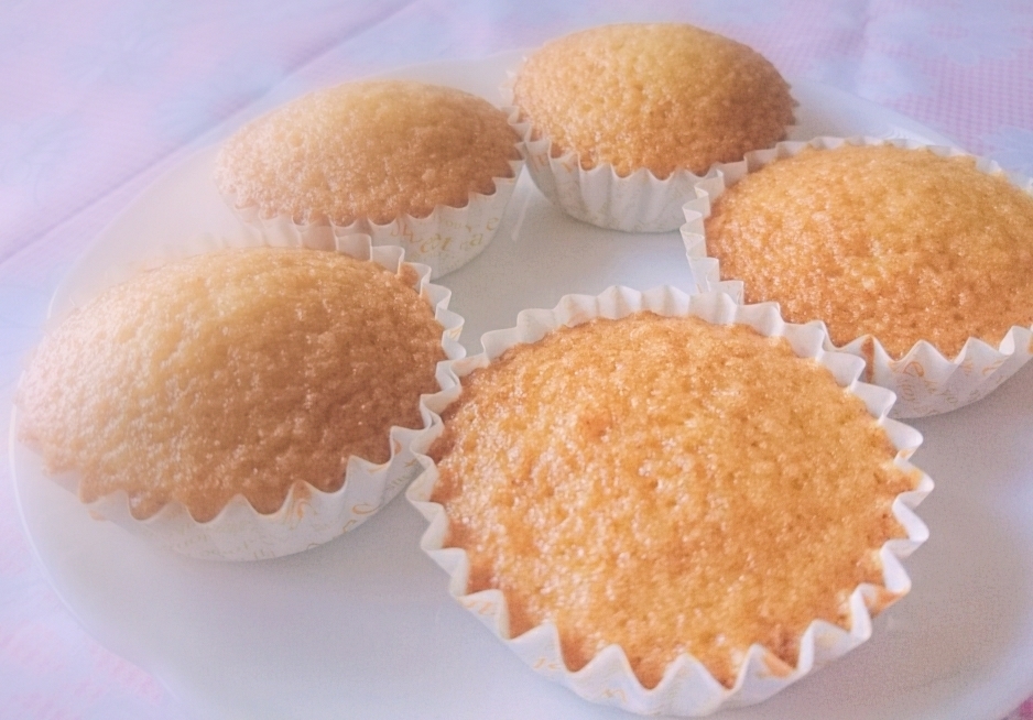 混ぜるだけ簡単 はちみつマドレーヌ レシピ 作り方 By きけ 楽天レシピ 混ぜるだけ簡単 はちみつマドレーヌ レシピ 作り方 By きけ 楽天レシピ