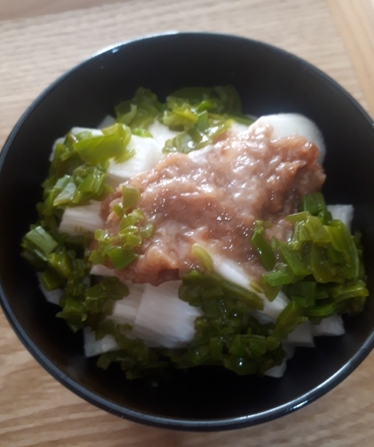 山芋の梅肉めかぶ和え　レシピ・作り方