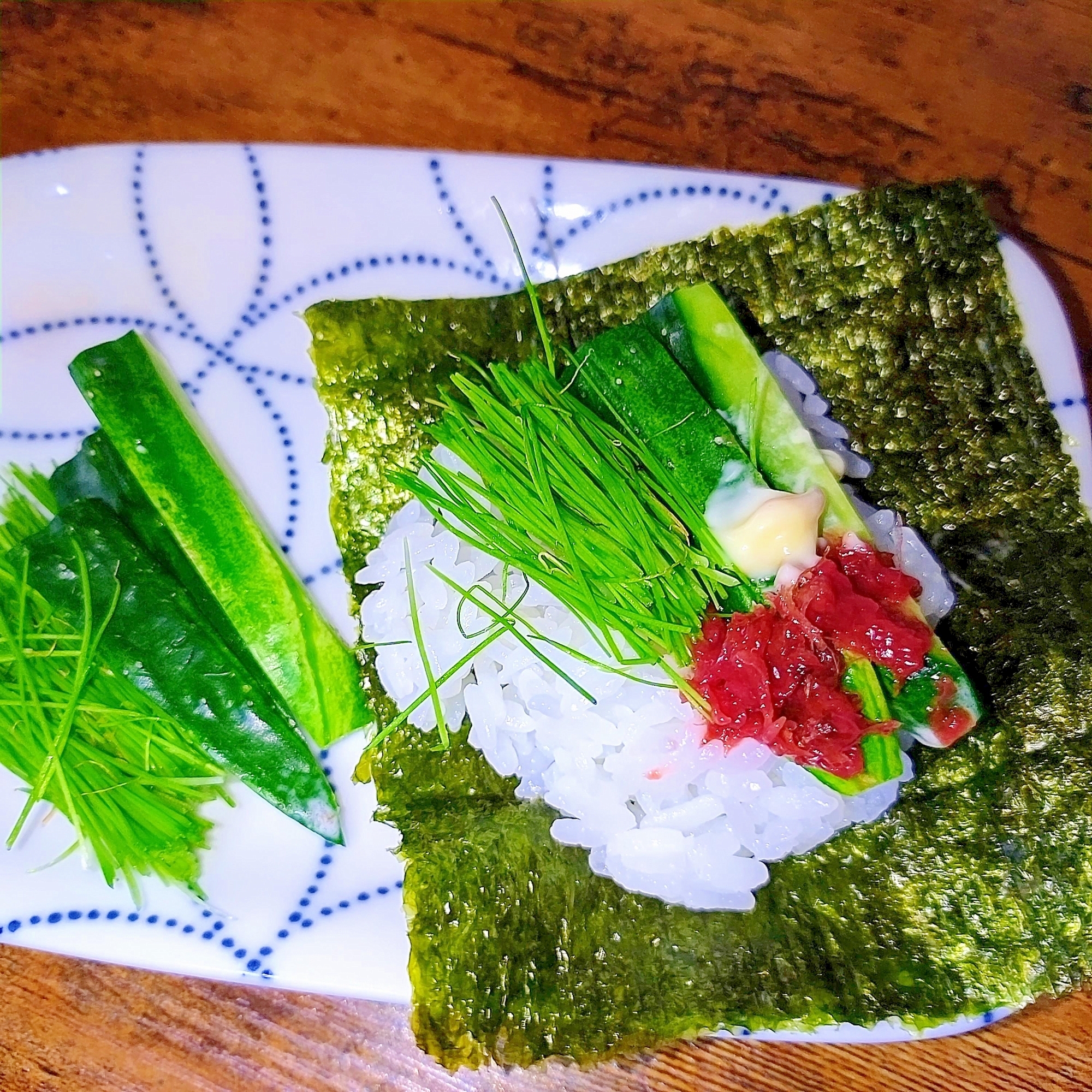 芽ねぎ☆梅キュウリ手巻き