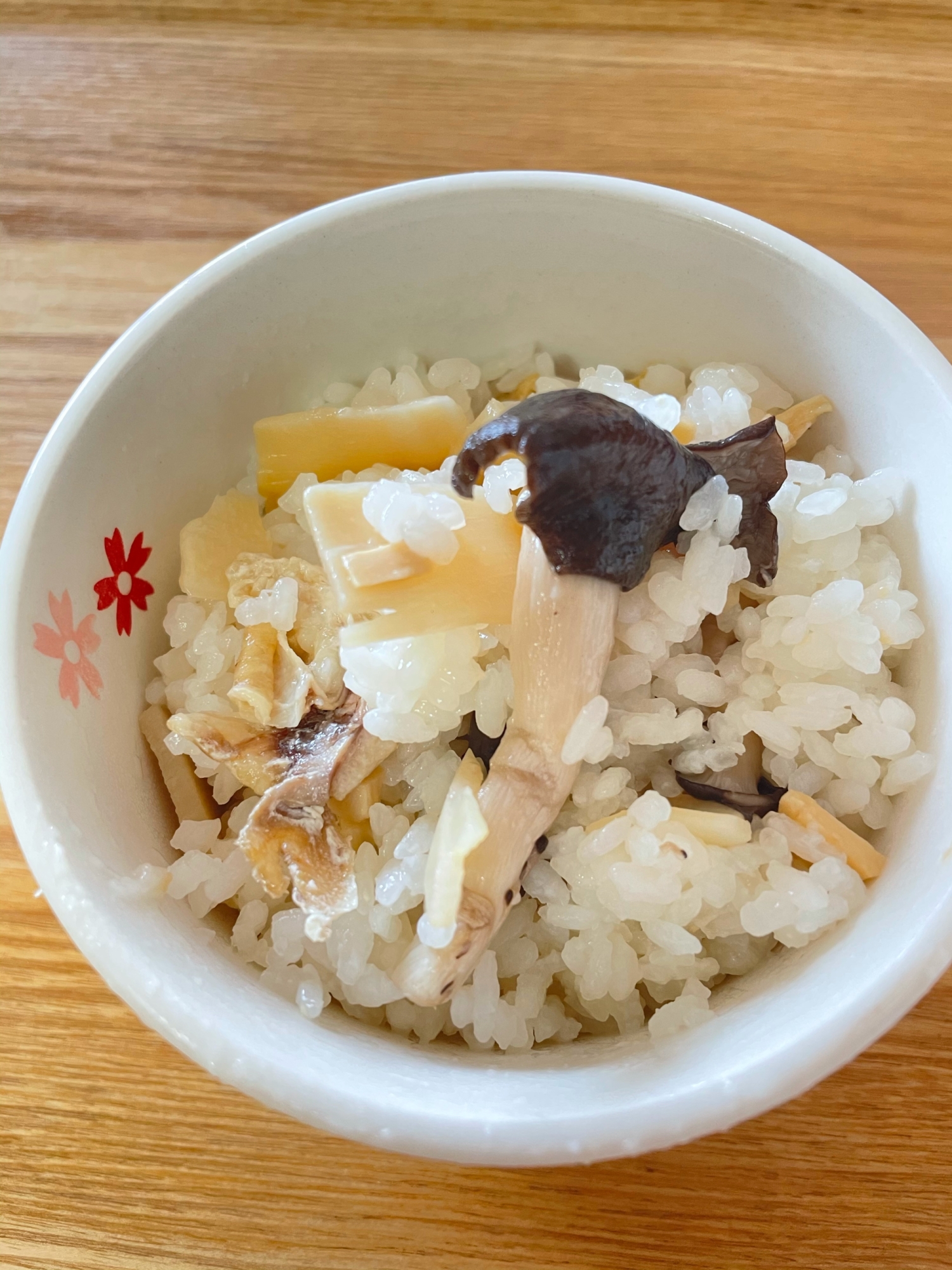 市販のたけのこ炊き込みご飯できのこ混ぜご飯 レシピ 作り方 By Yuu 楽天レシピ 市販のたけのこ炊き込みご飯できのこ混ぜご飯 レシピ 作り方 By Yuu 楽天レシピ