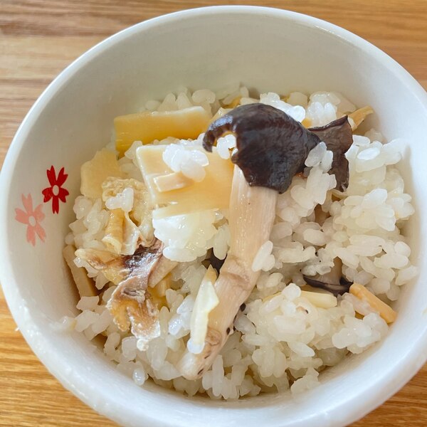 市販のたけのこ炊き込みご飯できのこ混ぜご飯 レシピ 作り方 By Yuu 楽天レシピ