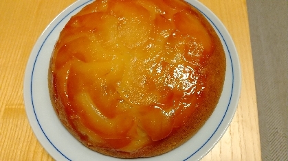 リンゴ二個で焼きました！美味しく出来ました、ありがとうございます(*^^*)