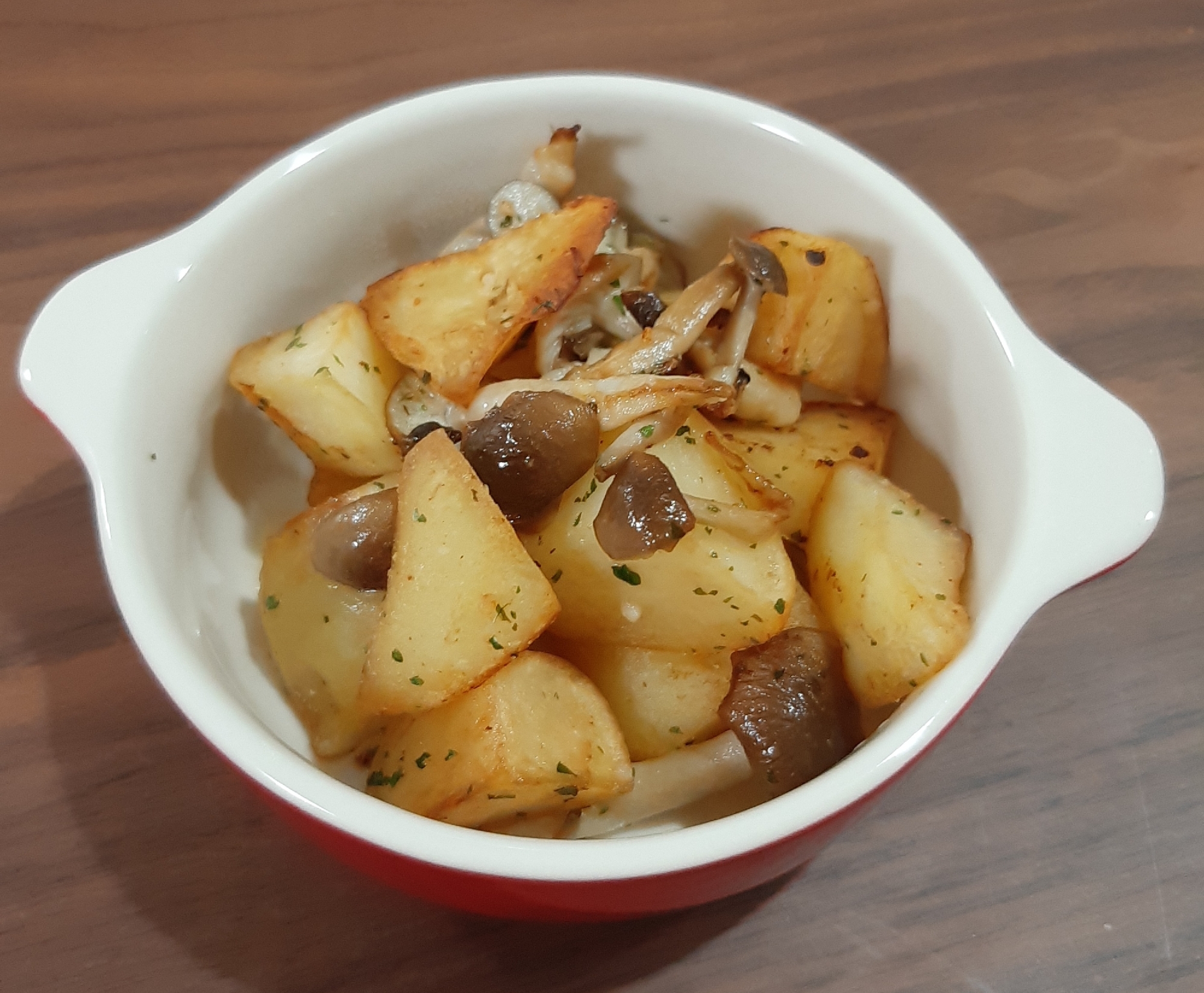 ころころ!ガーリックバターポテト