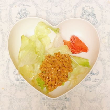 リーフレタス＊ミニトマトでサラダ納豆