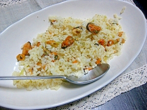 フライパンで簡単 ムール貝ごはん レシピ 作り方 By ころみ7858 楽天レシピ