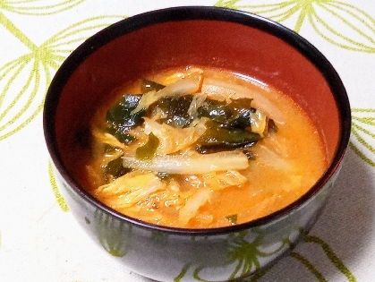 お味噌汁レシピ❁白菜・ワカメ