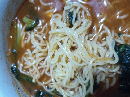 ほうれん草と海苔の味噌ラーメン