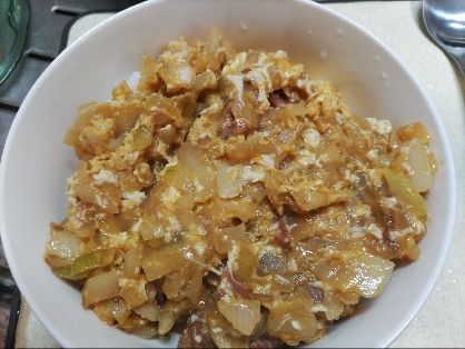 缶詰で簡単ランチ♪焼鳥缶で親子丼