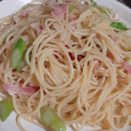 アスパラとベーコンの和風パスタ