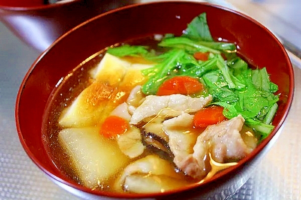 豚ばら肉のお雑煮