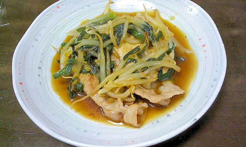 もやしとにらと豚肉でピリ辛炒め レシピ 作り方 By マシュマロ プリン 楽天レシピ