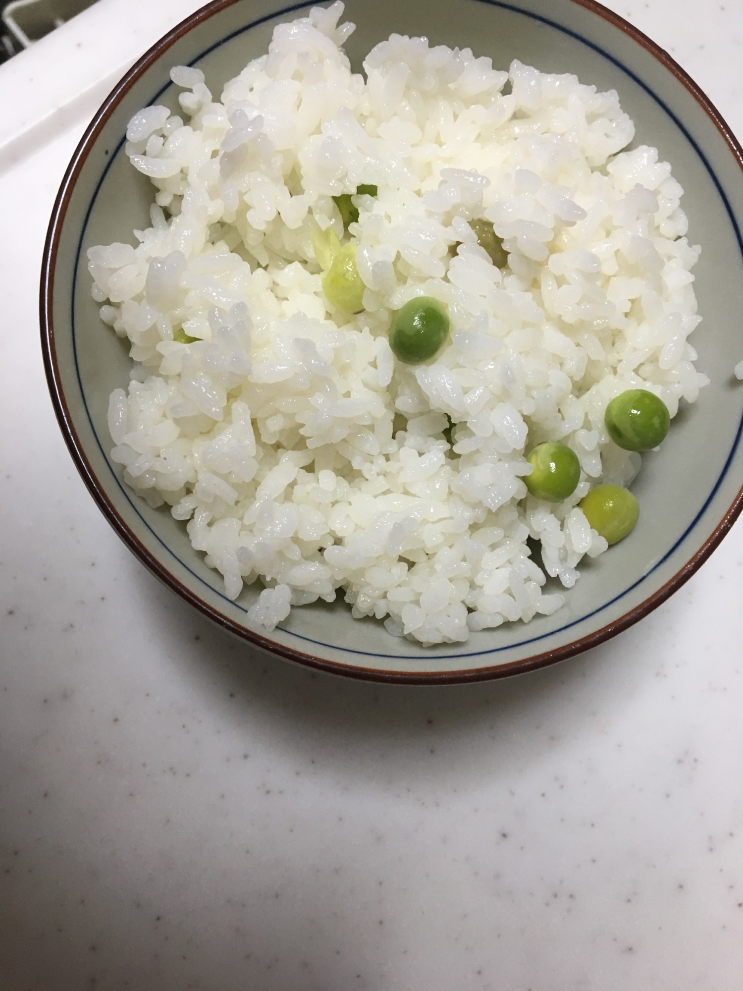 実えんどうの豆ご飯(^○^)