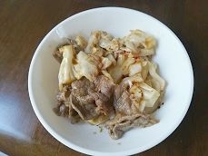 牛肉とキャベツの炒め物