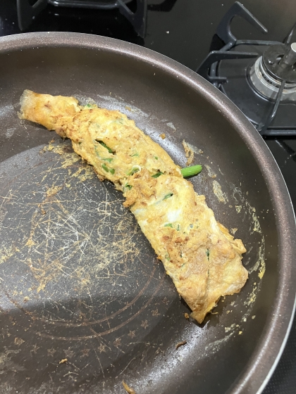 フライパンで巻ける！半熟ふわふわ絶品卵焼き♪