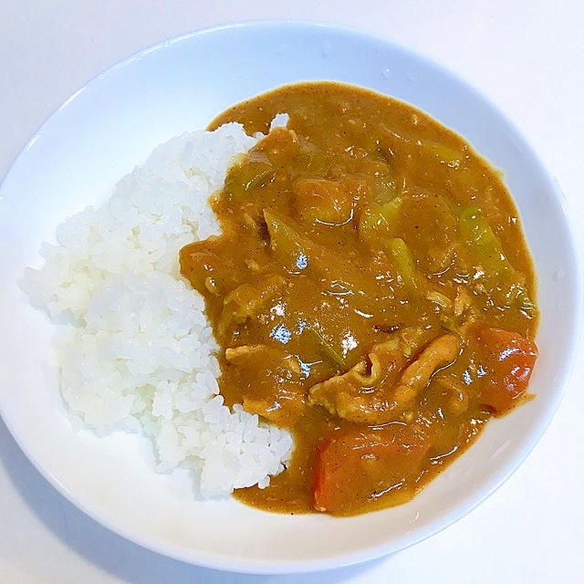 たまには和風仕上げで☆長ネギと子持ち高菜のカレー