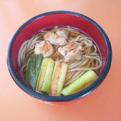 香ばしく焼いたネギと鶏肉の南蛮そば