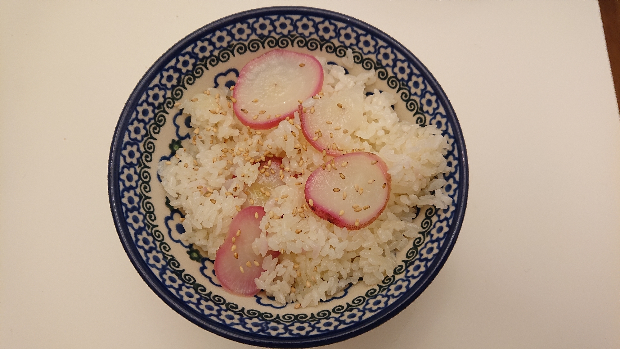 ラディッシュで可愛い⭐洋風炊き込みご飯