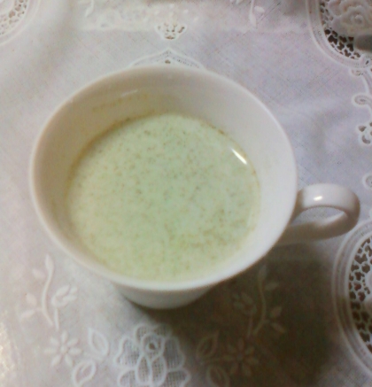 ホワイトチョコ豆乳青汁