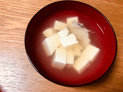 豆腐とわらさのすまし汁